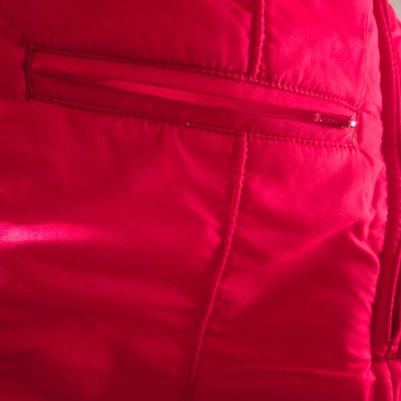 Vintage red bib ski / snow pants - Picture 12 of 12